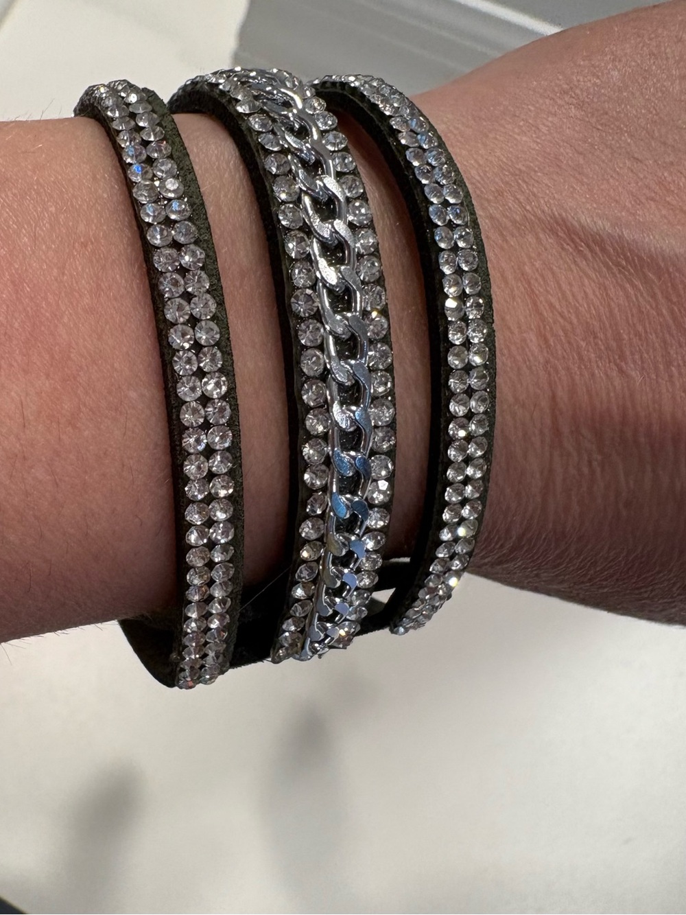 Paparazzi Rollin' In Rhinestones Green Suede Spliced Urban Wrap Bracelet NWT